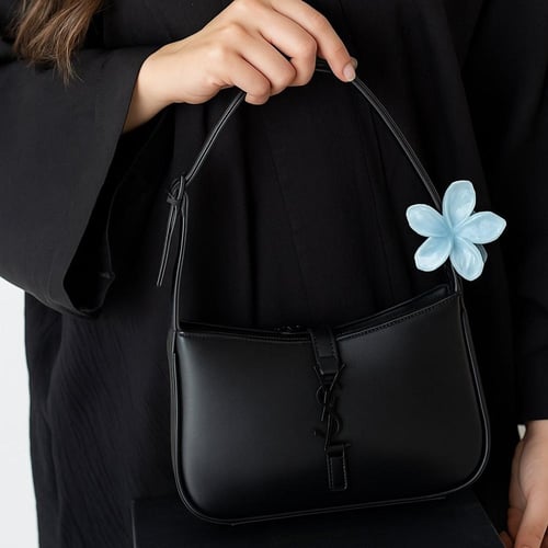 سان لوران SAINT LAURENT