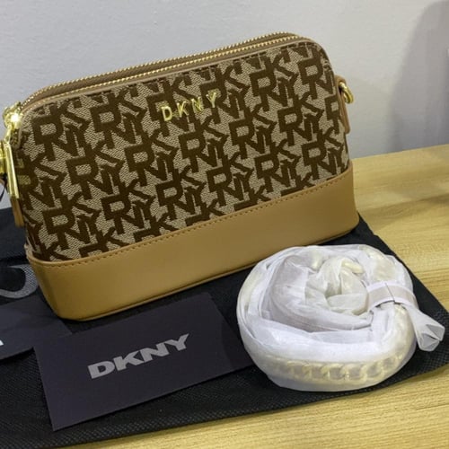 دكني DKNY