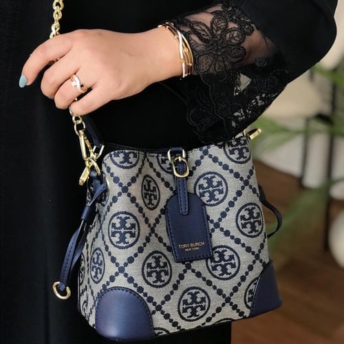 توري بوزش Tory Burch