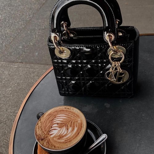 ليدي ديور DIOR