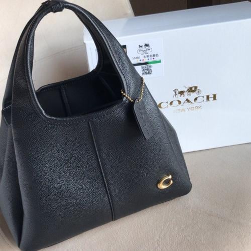 كوتش COACH