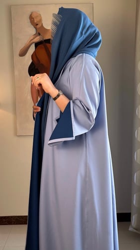 # 371 ( تسليم فوري ) عباية دبل فيس أزرق وسماوي