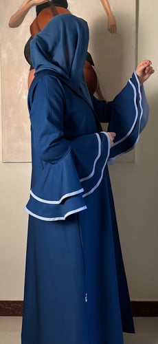 # 374 عباية أزرق وسماوي بأكمام كلوش