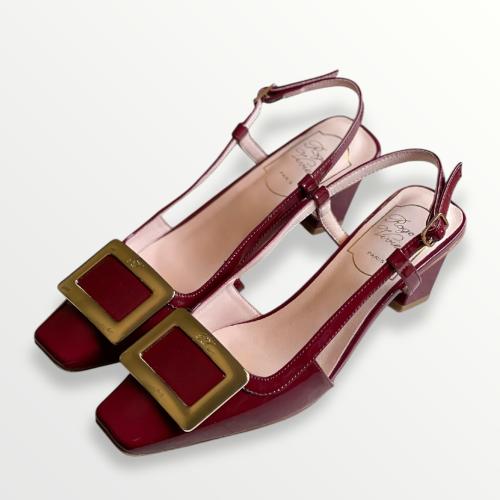 Roger Vivier heel (RV) master quality