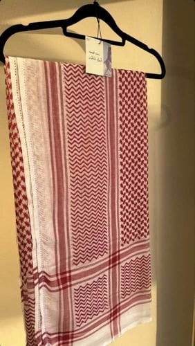 شماغ الرويس الشلش بصمة No.9