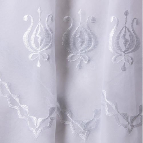 غترة الرويس المطرزة