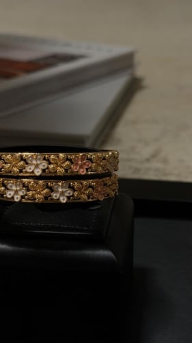 بناجر الورد الهندية حبتين