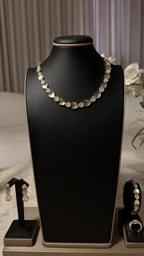 طقم البصمه ذهبي