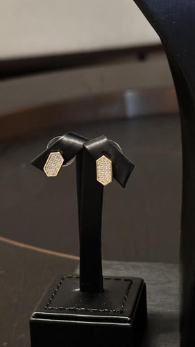 طقم بولغاري ناعم ( عقد وحلق)