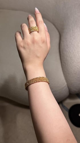 سوار مع خاتم الدوريكا فقط