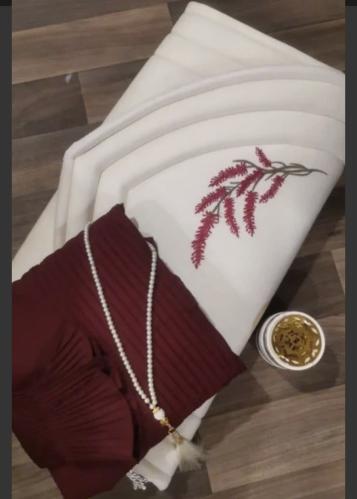 طقم صلاة اسفنج ٢ سم + شرشف مكسر مرد + بيت مصحف