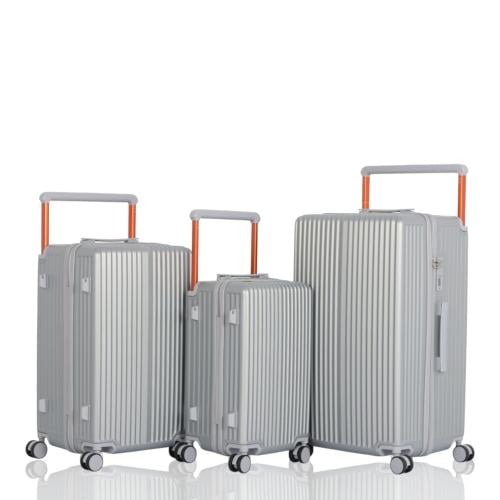 طقم حقائب سفر صلب (3 قطع) – تصميم عصري وقوة أداء