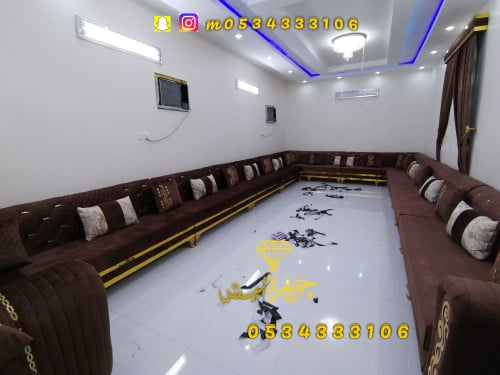 Tailoring according to the request, price per meter 400, and includes communication in all areas of Jazan, and includes the golden...