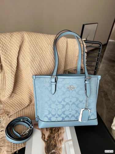 شنطه COACH