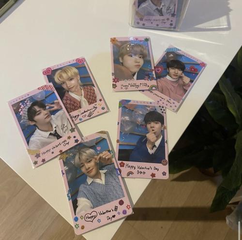 فوتوكارد ستراي كيدز