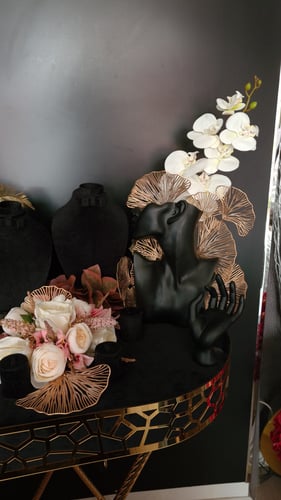 طاولة شبكة الفخامة .