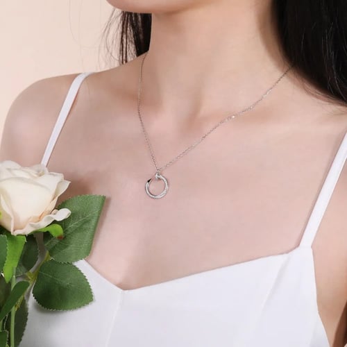 قلادة الماس جوست آن كلو مويسانيتي