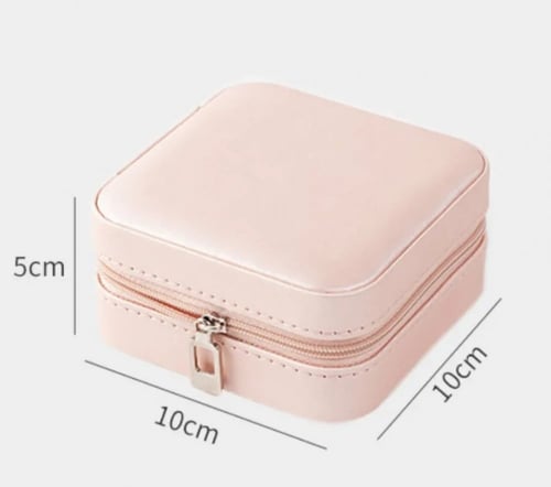 صندوق مجوهرات صغير