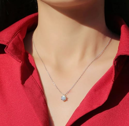 قلاده الماس سوليتير مويسانيتي 1 قيراط