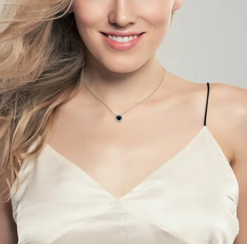 عقد الماس مويسانيتي اسود 1قيراط