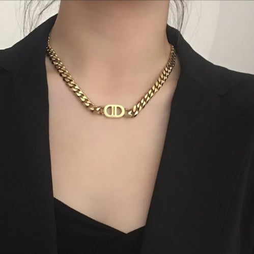 قلادة سيلين المشهورة 18K DD