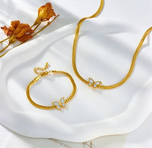 طقم الفراشة الجديد سلسال واسورة 18K