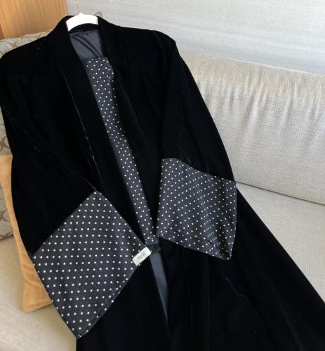 مخمل اسود وشيفون