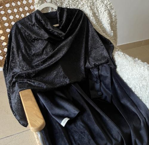 B16 - مخمل وشال مخمل