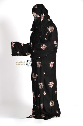 طرحه عبايه مطرز (منثور)