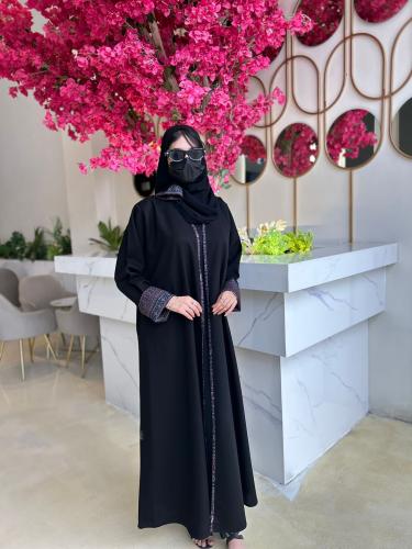 عبايه F17