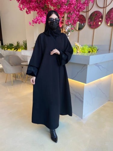 عبايه نص كلوش قماش جوخ