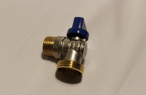 محبس زاويه من 1/2 إلى 3/4 عساله