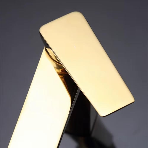 خلاط مغسله ذهبي لامع مربع