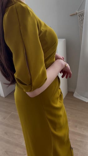 فستان لف بأكمام