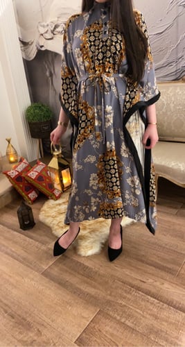 جلابية نسائي واسعة مع حزام منفصل للخصر