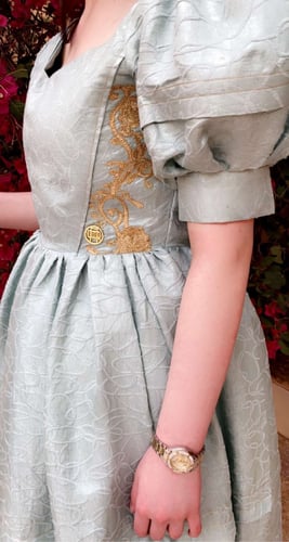 فستان منفوش