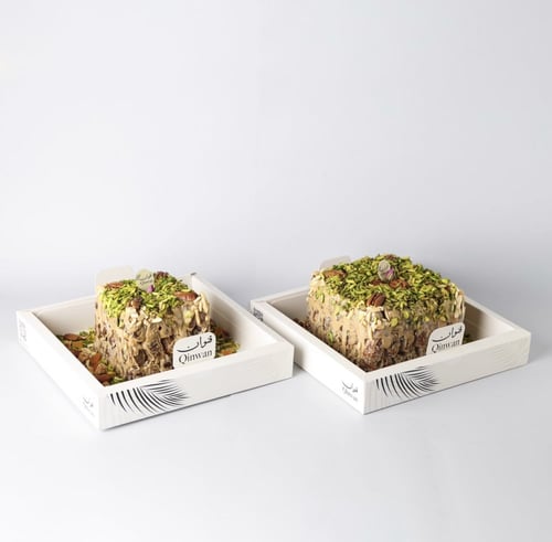 مكعب التمر بحشوة الطحينة والمكسرات حجم صغير/ علبة...