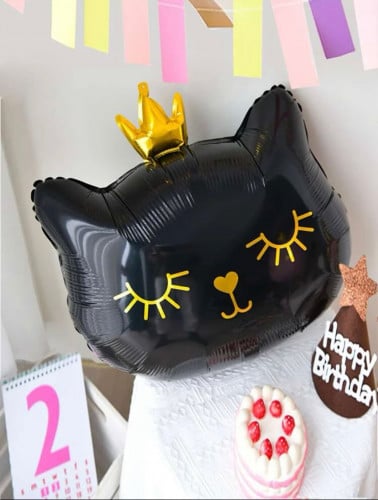 بالون القطة السوداء