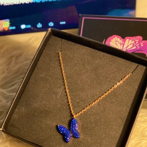 سلسال الفراشة الزرقاء