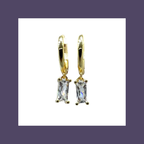 اقراط كريستال