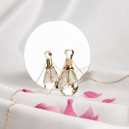 قلادة دهن الورد الطائفي