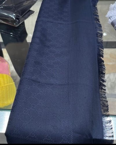 سكارف قوتشي