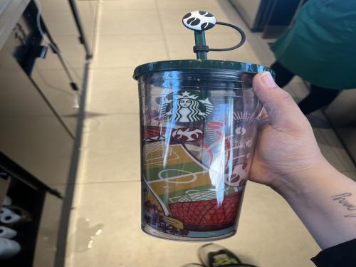 Foot ball tumbler 24oz with straw
