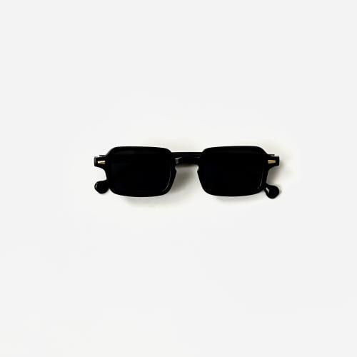 CLASSIC SUNGLASSES
