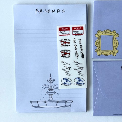FRIENDS LETTEK WRITING SET