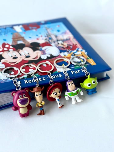 BUZZ LIGHTYEAR KEYCHAIN