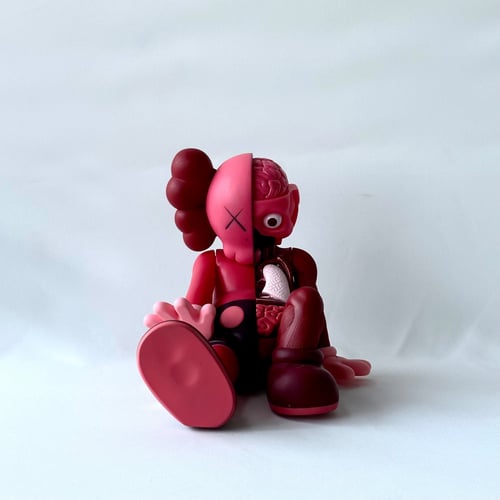 KAWS FIGURES SET OF 2