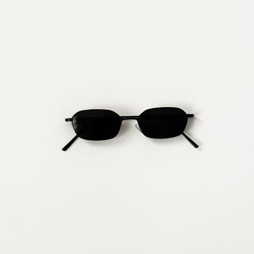 CLASSIC SUNGLASSES