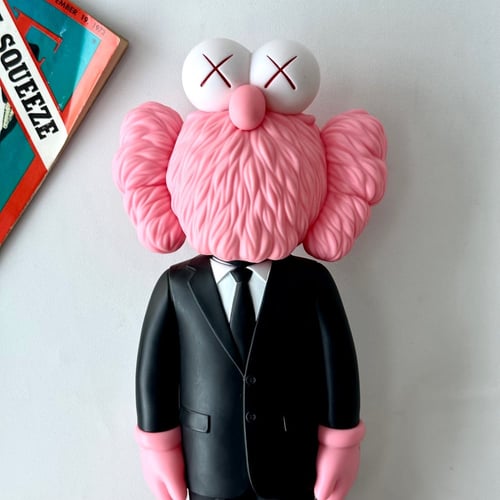 KAWS FIGURE X DIOR