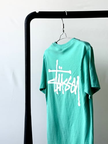 STUSSY T-SHIRT
